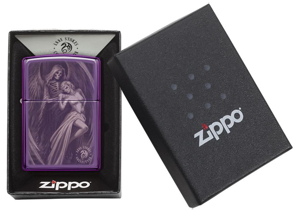 Zippo Lighter - Anne Strokes - Lighter USA