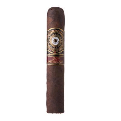 Perdomo 20th Anniversary Maduro