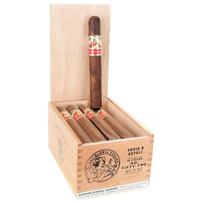 La Gloria Serie R Esteli