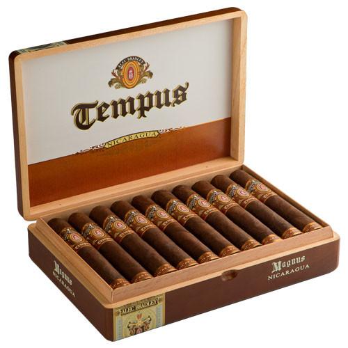 Alec Bradley Tempus Nicaragua