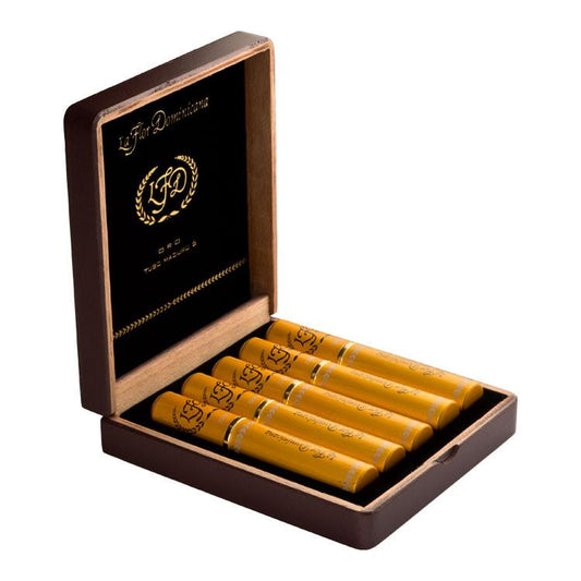 La Flor Dominicana Oro