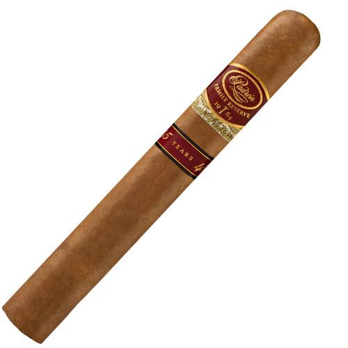 Padron Family Reserve Natural