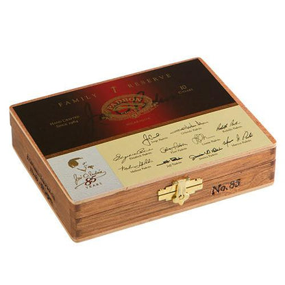 Padron Family Reserve Natural